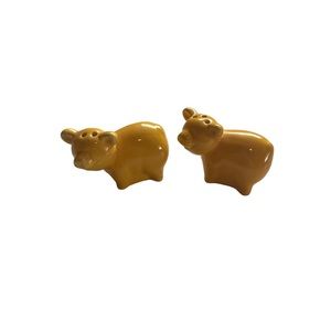 Vintage Ceramic Salt and Pepper Shakers Yellow Pigs